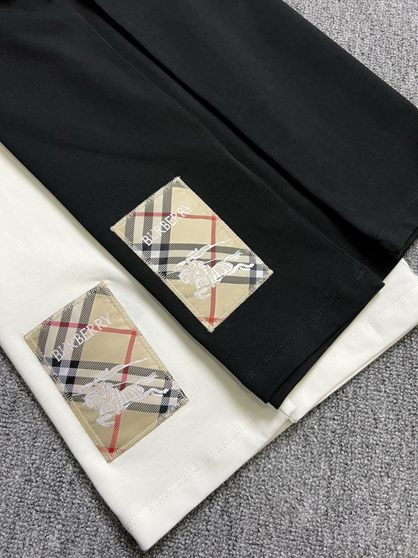 ブランドTシャツ角部分ディテール